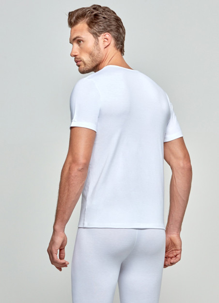 t-shirt thermo blanc homme de dos