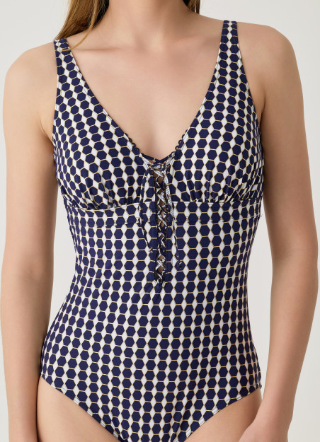 Maillot de bain 1 pièce coupé sous poitrine