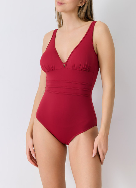 1 pièce coupé sous poitrine rouge